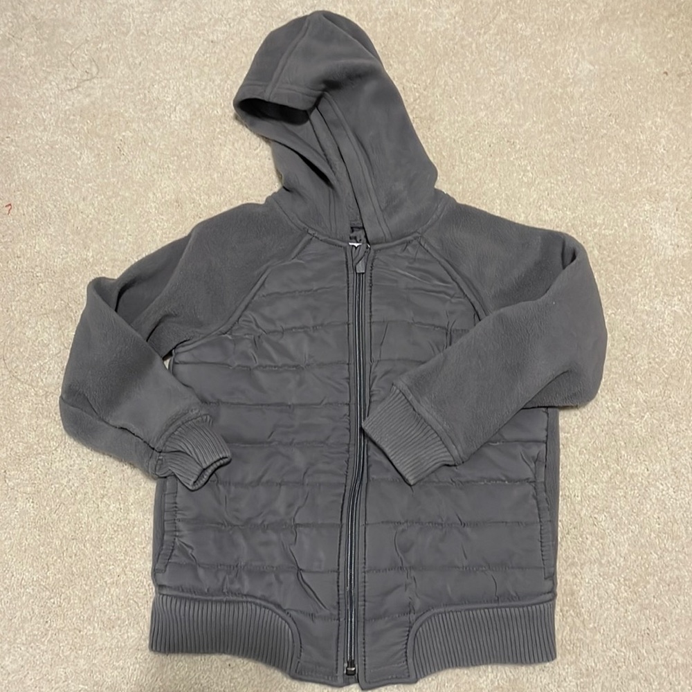 Old navy size 5 boys gray fleece zip up